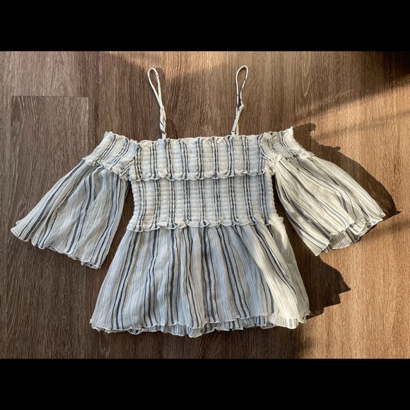 ATM - Brand new off the shoulder top - Picture 9 of 10
